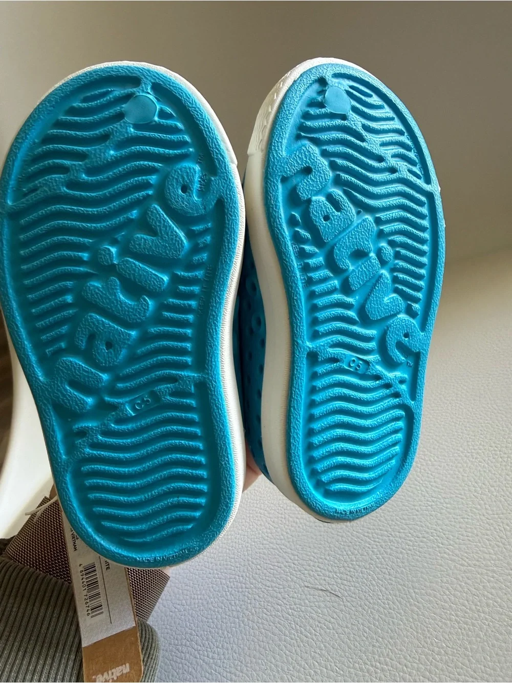 ☀️🌊 Native-style Kids Blue Slip-On Water Shoes with White Toe NWT